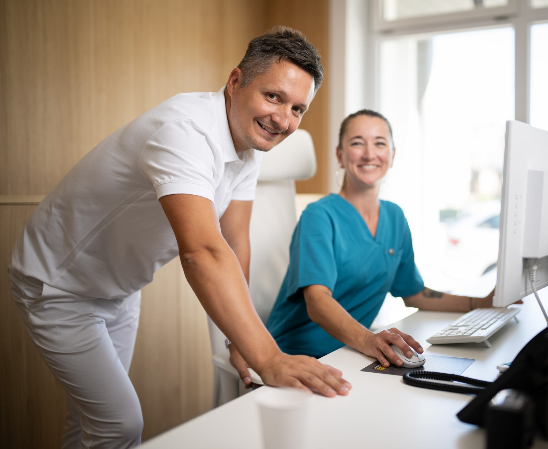 Ihre Zahnarztpraxis – persönlich & professionell